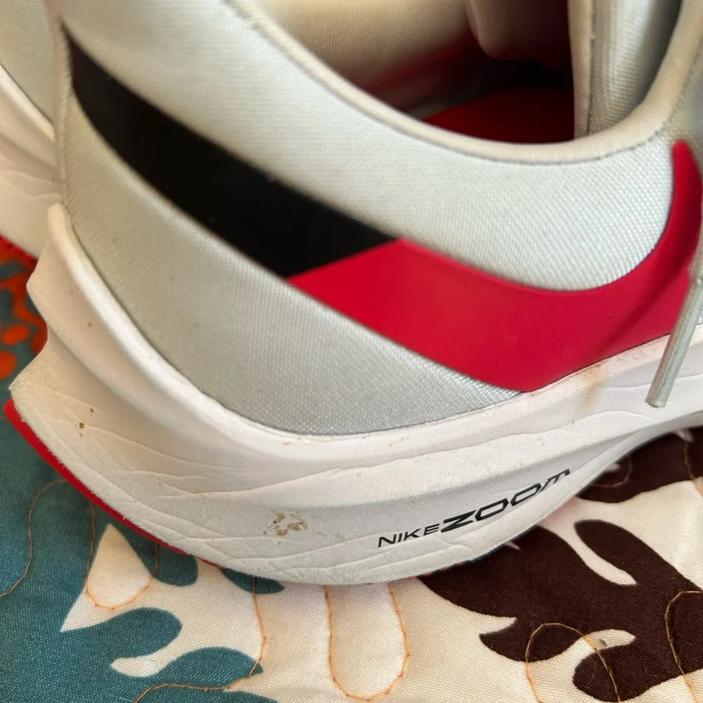 Women’s Nike Air Zoom Winflo 6, Half Blue, Size 8, Discontinued - Picture 3 of 6